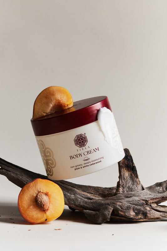 TIELA Nourishing Sunset Body Cream (Plum & White Cedarwood)